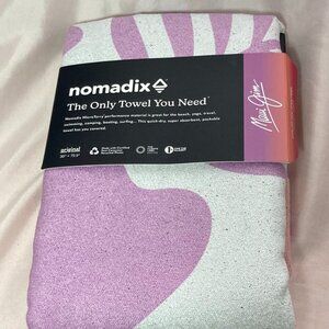 Maui Jim NOMADIX Towel Hibiscus Beach All Purpose 30"x72” MicroTerry Hawaii NEW
